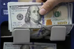 Intentó vender su iPhone y descubrió que le pagaban con 1.100 dólares falsos