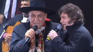 Show de Milei en Jesús María: cantó "Amor salvaje" con el 'Chaqueño' Palavecino