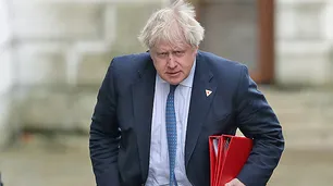 Boris Johnson presenta sus memorias en un libro donde advierte que "teme" por las Islas Malvinas