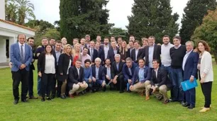 Los candidatos sin tierra y los intendentes bonaerenses piden votar a Macri con boleta completa
