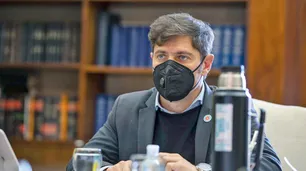 La oposición le pide a Axel Kicillof que "gestione en el mundo" la compra de vacunas para la Provincia