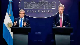 Créditos en dólares a familias: el Gobierno sondea un debate tabú y mira las condiciones financieras