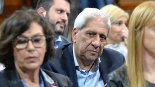 Con retuits, Javier Milei repudió al senador kirchnerista que fue a ver la Copa América a Estados Unidos