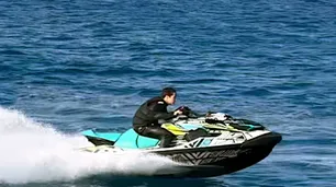 Yates de lujo, playas paradisíacas y otros deportes: cómo fueron las vacaciones de los pilotos de Fórmula 1