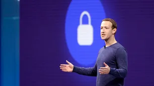 Zuckerberg tranquiliza a los usuarios diciendo que Facebook "no vende datos personales"