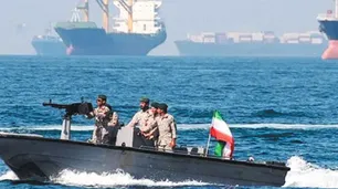 EE.UU. espera respuesta de Irán para retomar diálogo en plena tensión en Ormuz