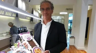 Chocolate amargo para Cristina Kirchner: el dueño de Rapanui bancó a Milei y en redes llamaron a un boicot