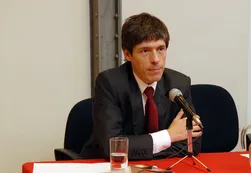 Abal Medina criticó al Gobierno por tildar “de feudales” a los gobernadores
