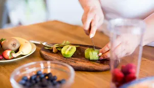 Qué alimentos ayudan a fortalecer las defensas y sostener un sistema inmune saludable