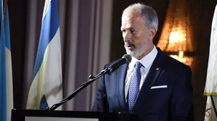 Divididas por CFK: la DAIA calificó el pedido de la AMIA como una "desmesura"