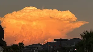 Pánico en Las Vegas por una nube en forma de hongo nuclear