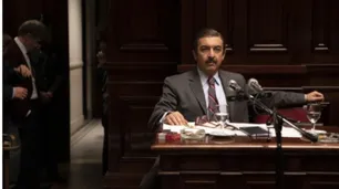 Ricardo Darín habría cometido un error en el alegato final de "Argentina, 1985"