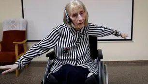 Video viral: bailarina con Alzheimer emociona al recordar el "Lago de los Cisnes"