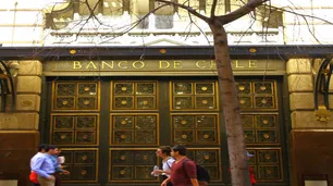 Economistas chilenos redujeron sus estimaciones sobre un recorte de tasas