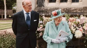 La reina Isabel II: entre los primeros que recibirá la vacuna, pero sin privilegios