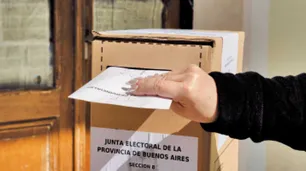 Milei envió al Congreso la eliminación de las PASO, lamentablemente lo hizo rodeado de insultos