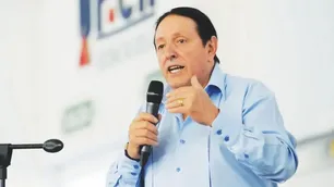 Murió Carlos Quintana, el dirigente de UPCN que quiso cruzar a Uruguay con miles de dólares que "ganó en el loto"
