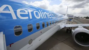 Un sindicalista amenazó con escrachar a los senadores que voten a favor de la Ley Bases mientras viajen en Aerolíneas Argentinas