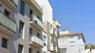 Las gemelas argentinas que cayeron de un edificio en Barcelona "sufrían bullying" escolar: "Se reían de ellas por su acento"