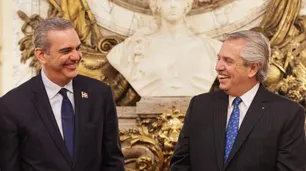 "Clases de merengue para todos": el curioso "convenio" entre Alberto Fernández y República Dominicana