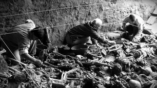 Zanjado el atraso en los pagos, el Equipo de Antropología Forense reanudó sus tareas