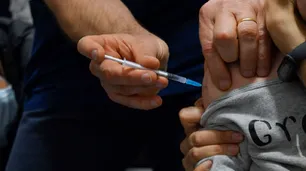 Vacunas bivalentes: todo lo que necesitas saber sobre las nuevas dosis contra el covid-19