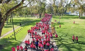 Se abrió la inscripción para la "Caminata Avon 2025" por el cáncer de mama
