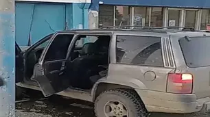 Santa Cruz: un funcionario se escondió en la casa de un ministro tras chocar su auto y huir del lugar