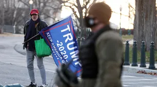 El dilema republicano: destituir a Donald Trump o continuar bajo su ala