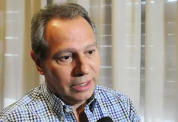 El río Paraná mantiene su suba en Chaco y hay 1450 familias evacuadas