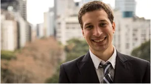 Yamil Santoro convocó a una fiesta en Palermo para protestar contra las restricciones