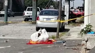 Qué dice la autopsia de la mujer encontrada envuelta en sábanas en la calle de Isidro Casanova
