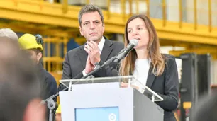 Jubilados y pensionados: ¿qué anunciarán Massa y Raverta este jueves?