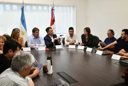 Con De Loredo en carrera, la UCR debe elegir: liderazgo o proyecto de partido