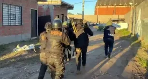 Un hombre de 79 años hirió su inquilino, recibió a la policía a los tiros y lo mataron