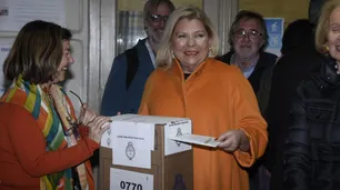 Carrió puso en duda el resultado electoral: "Hay demasiados datos incorrectos"