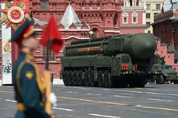 Rusia exhibe sus armas y dice que puede destruir a todos los países de la OTAN "en media hora"