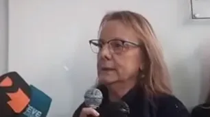 Alicia Kirchner pidió perdón por no poder pagar los sueldos y culpó a Macri