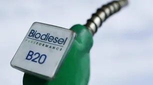 Desabastecimiento de gasoil: el Gobierno decidió elevar el corte de biodiesel para paliar la falta