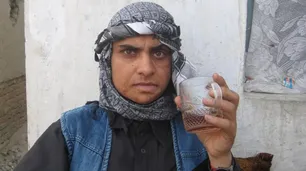 La historia de Nadia Ghulam, que se disfrazó de hombre para sobrevivir diez años entre los talibanes