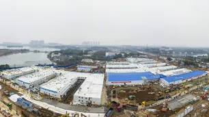 Por falta de pacientes, cerró el histórico hospital chino construido en 10 días