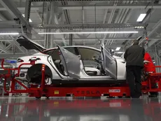 Tesla inicia la contratación para planta de Shanghái