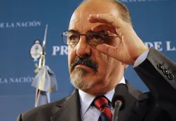 Tomada se suma a los candidatos para la Jefatura de Gabinete