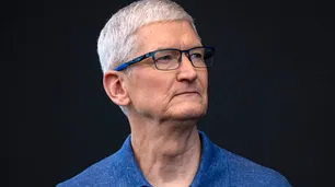 Trump presiona a Apple para que ponga fin a normas de diversidad