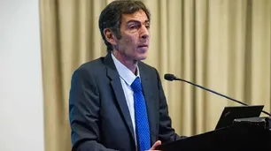 El secretario de Energía de Javier Milei cruzó a Cristina Kirchner: "No confunda a la gente"