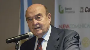 La hoja de ruta que le propone Domingo Cavallo al gobierno para sumar reservas sin un salto devaluatorio