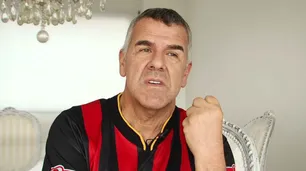 ¡Viva Colón y viva Perón, carajo!