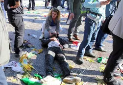 Video | El peor atentado en la historia de Turquìa
