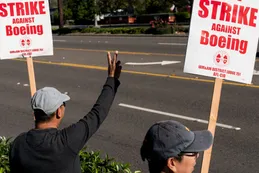 Círculo vicioso de Boeing no da tregua a su director ejecutivo