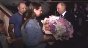 Putin recibió a los espías rusos con pasaporte argentino y les habló en español a sus hijos